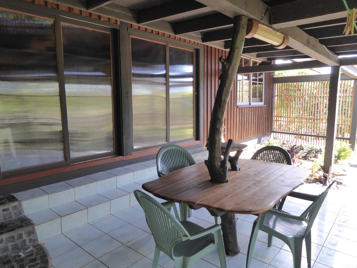 Comfortable Maison Papetoai Exterior foto
